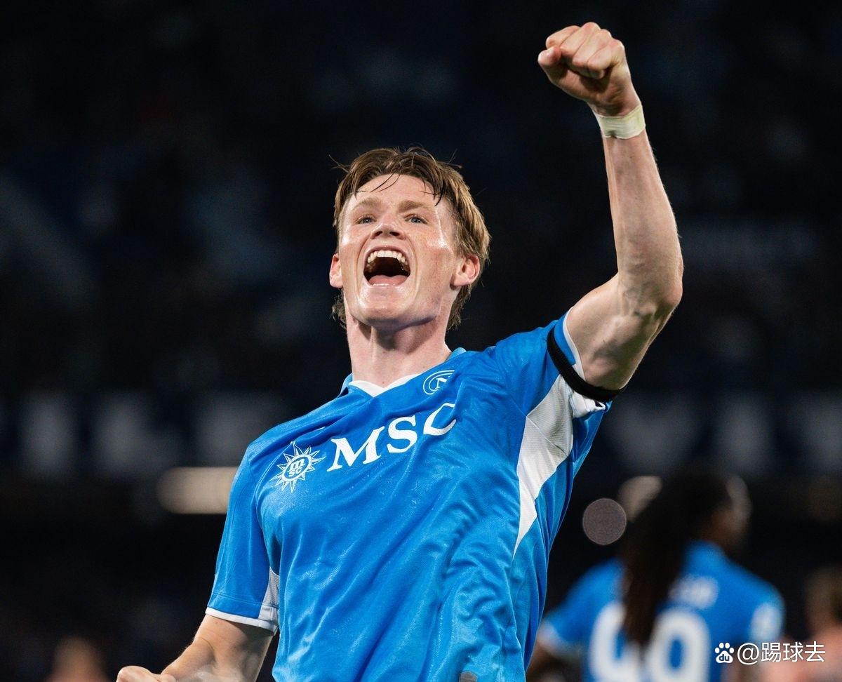 那不勒斯训练开放日，窗口期复出首秀引欢呼，欧篮联在即，轮换策略成焦点-开云中国